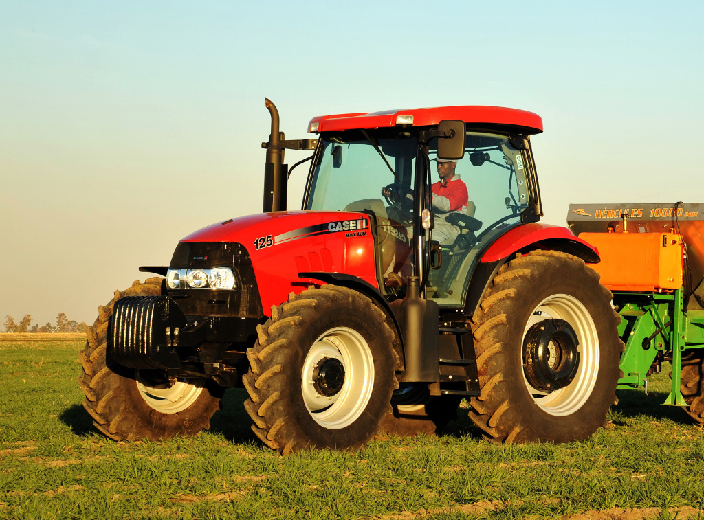 Case IH Maxxum 125MC Allradtraktor (Quelle: CNH)