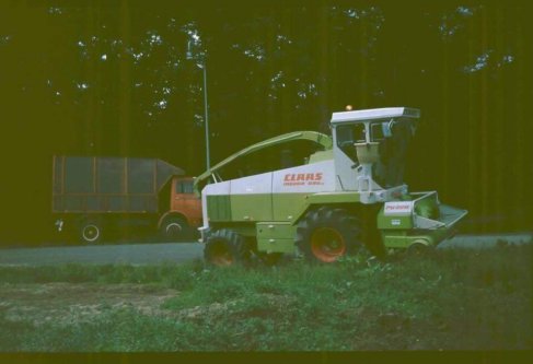 Claas Jaguar Mega 685