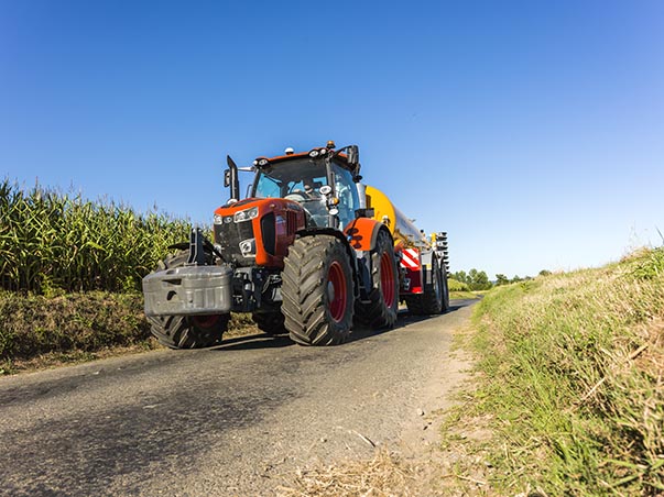 Kubota M7151 Allradtraktor (Quelle: Kubota)