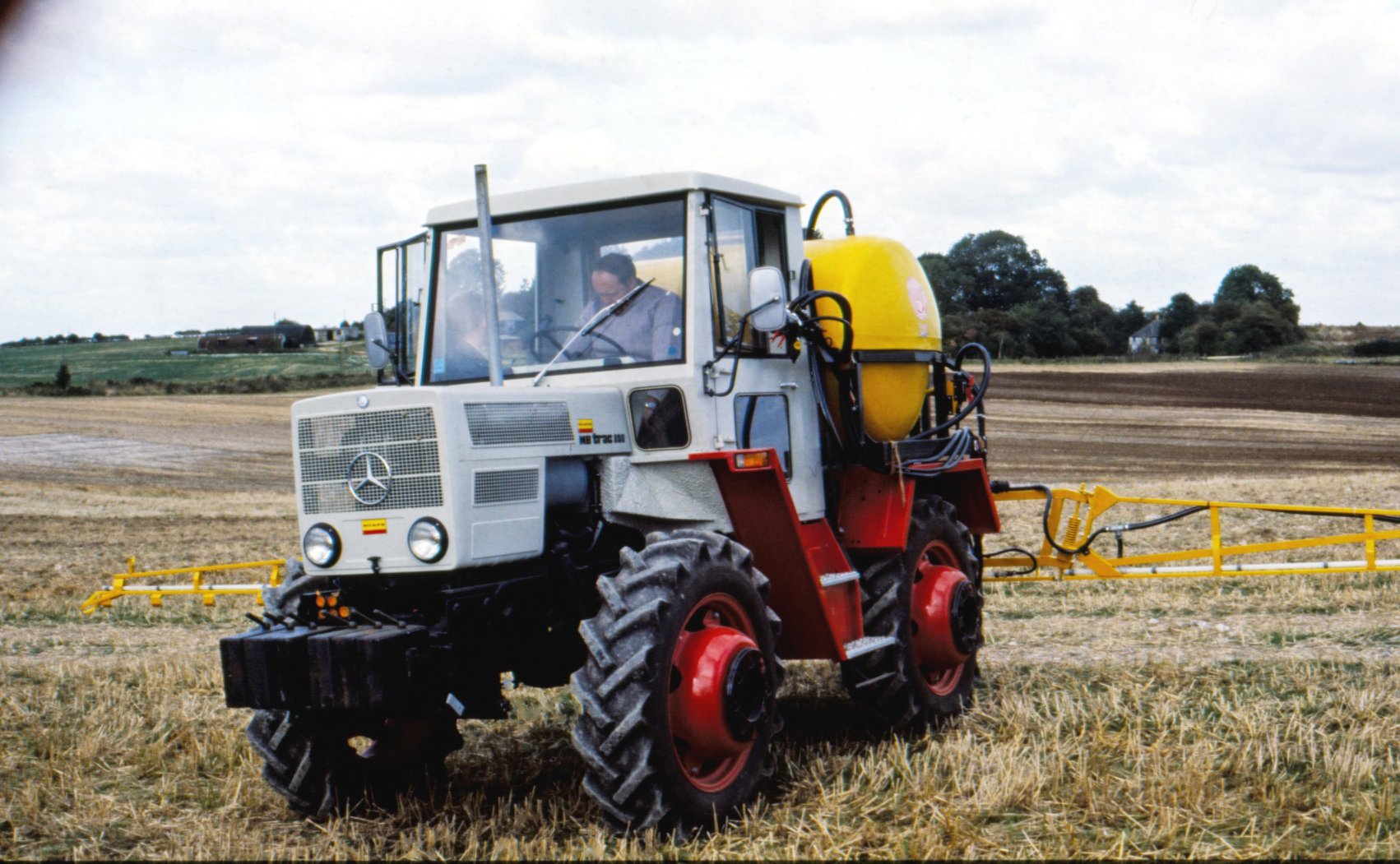 MB trac 800 Traktor von 1976 (Quelle: Mercedes-Benz AG)