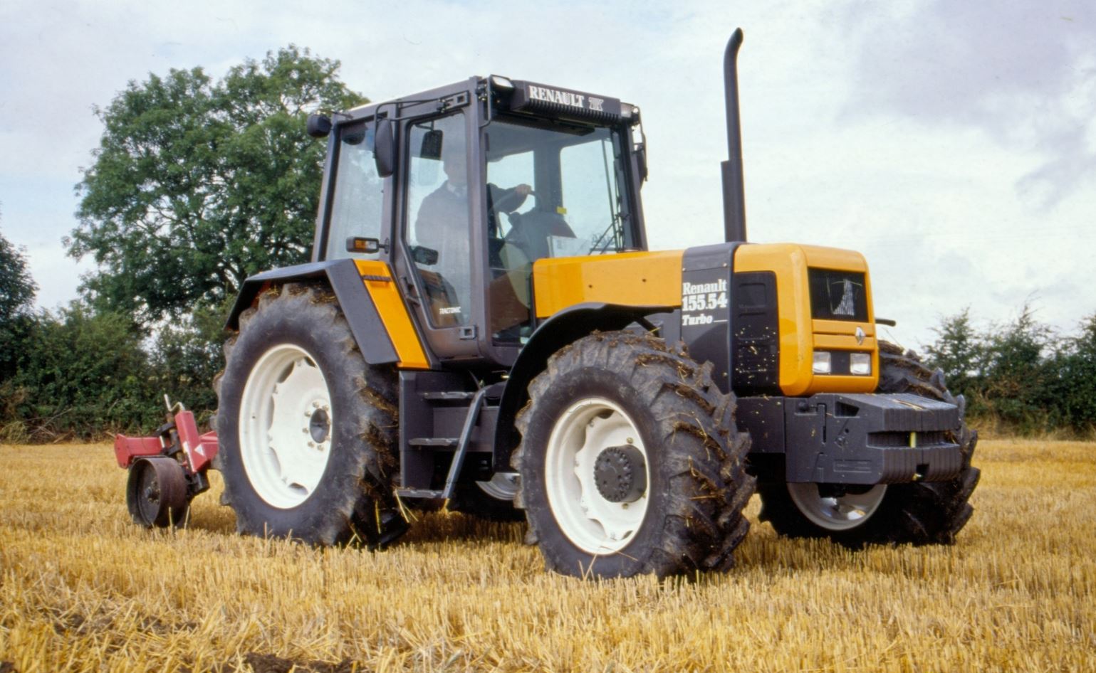 Renault 155-54 TX Traktor (Quelle: Claas)