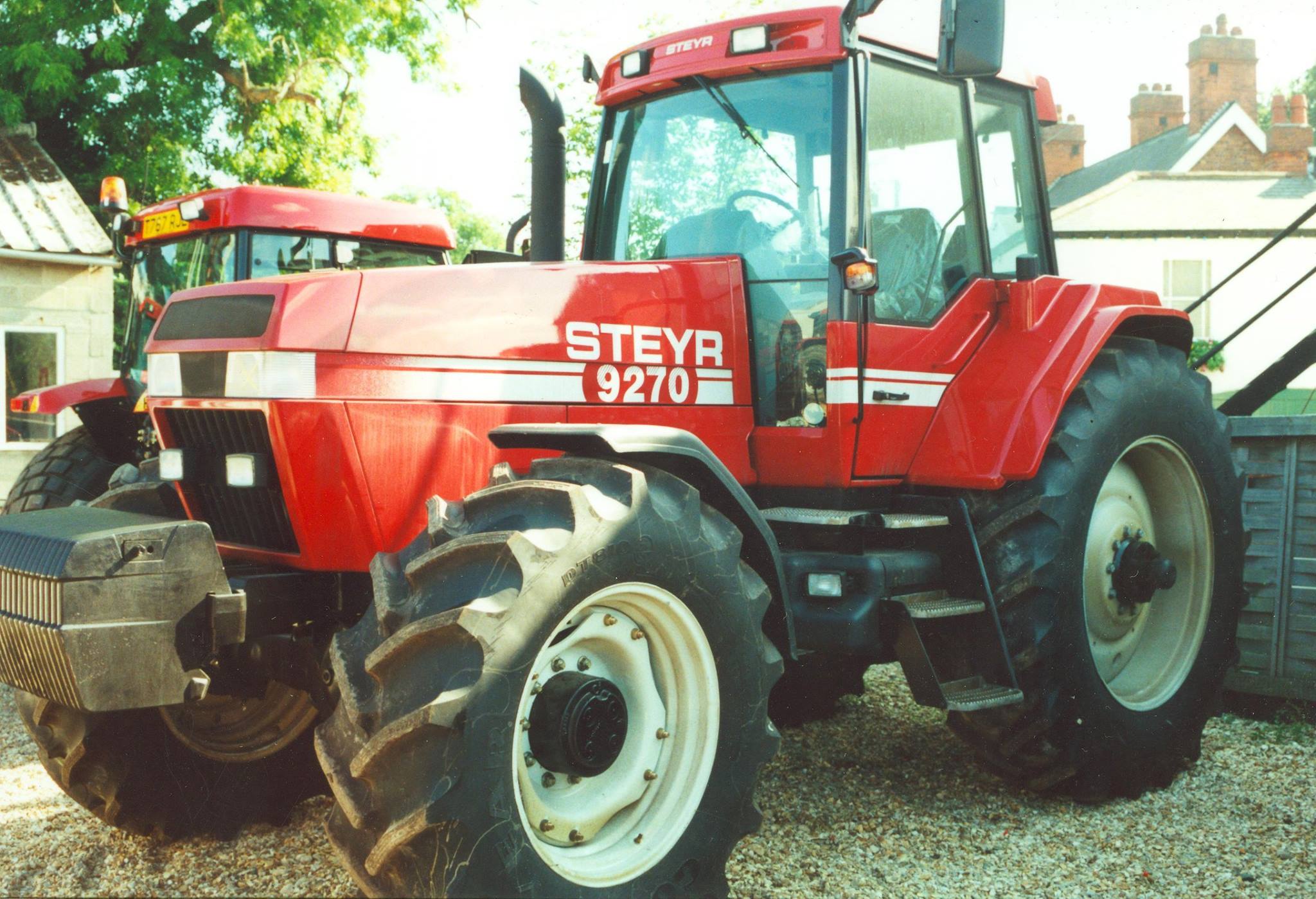 Steyr 9270 Großtraktor auf Case IH Magnum Pro Basis (Quelle: Classic Tractor Magazine)