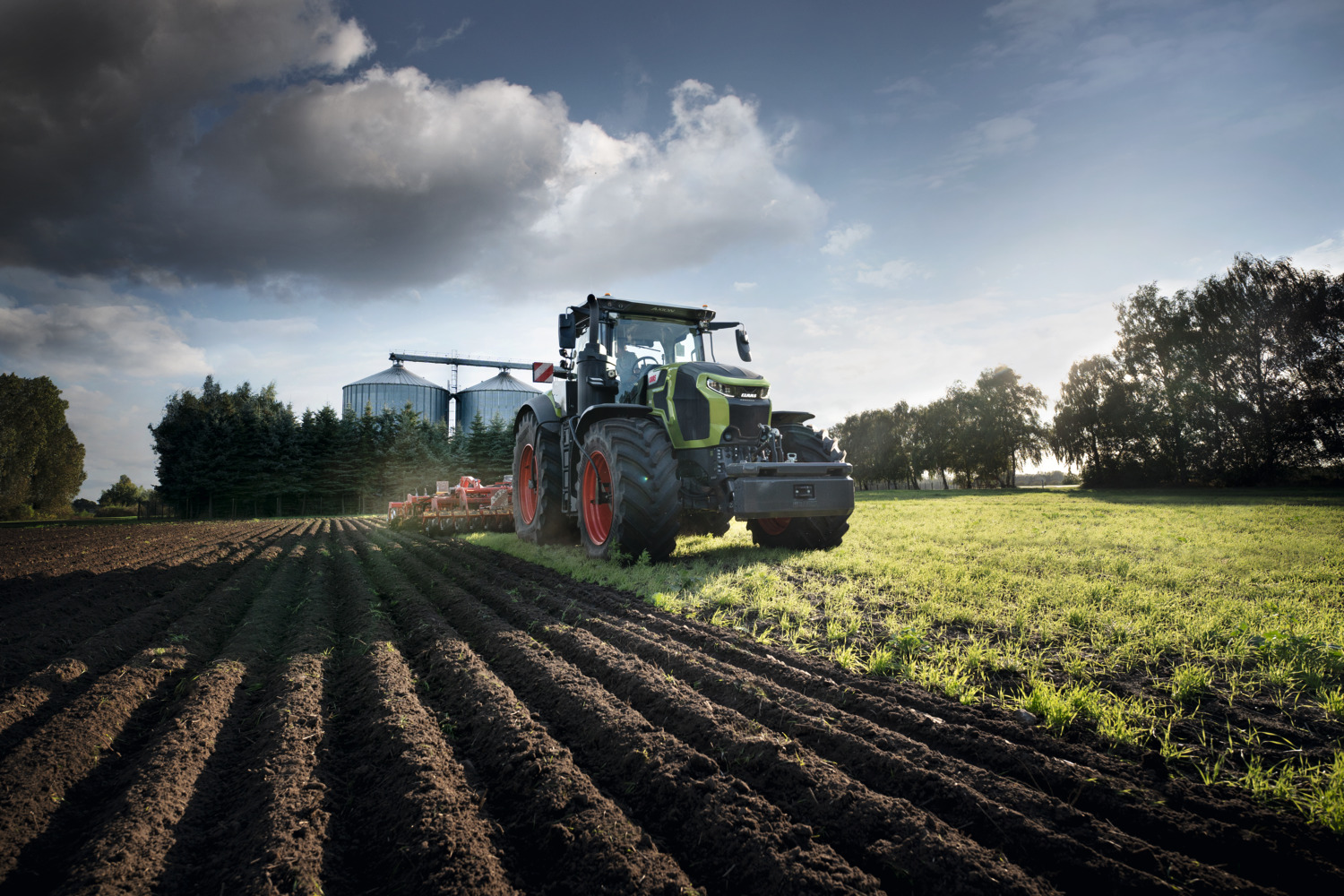 Claas Axion 9.450 Großtraktor (Quelle:Claas)