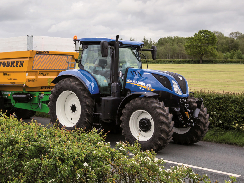 New Holland T7.210 Allradtraktor (Quelle: CNH)