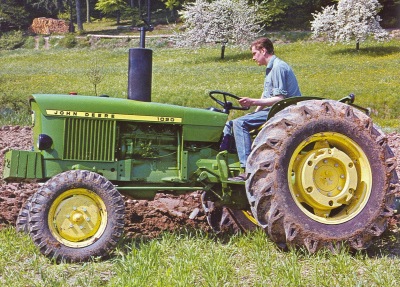 John Deere 1020 Traktor (Quelle: John Deere)