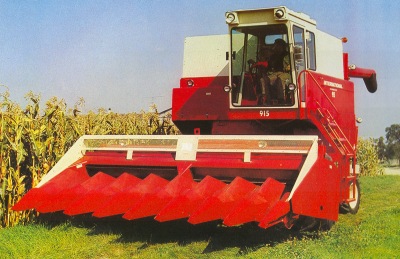 International 915