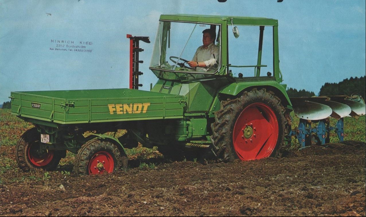 Fendt Geräteträger F250 GT mit Wetterverdeck (Quelle: AGCO Fendt)