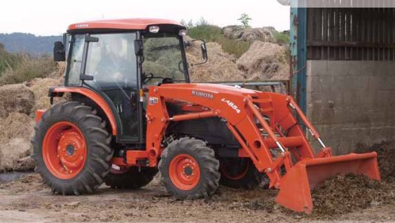 Kubota L3540 Kompakttraktor mit Frontlader (Quelle: Kubota)