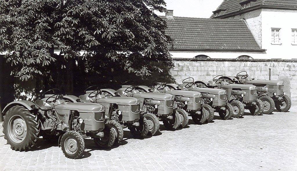 Deutz Traktoren der D05 Baureihe (Quelle: SDF Archiv)