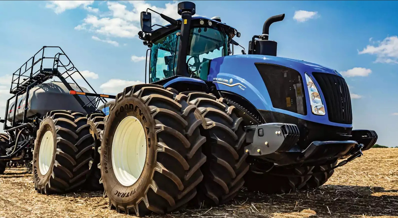 New Holland T9 PLMi Knicklenker-Traktor MY2025 (Quelle: New holland)