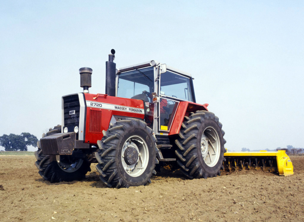Massey Ferguson 2720 Allradtraktor (Quelle: Classic Tractor Magazine)