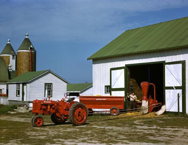 IHC Farmall B Traktor (Quelle: Hersteller)