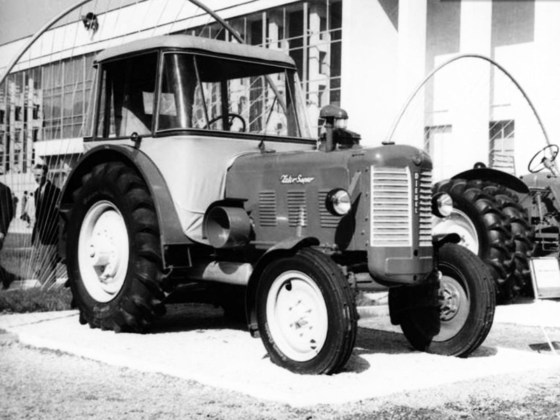 Zetor Super 35 Traktor