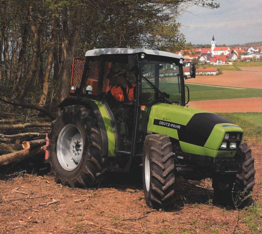 Deutz-Fahr Agrolux 320 Traktor (Quelle: SDF Archiv)
