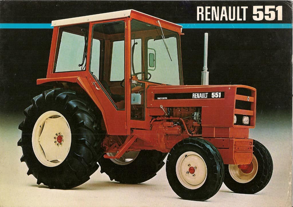 Renault 551 Traktor mit Kabine (Quelle: Claas)