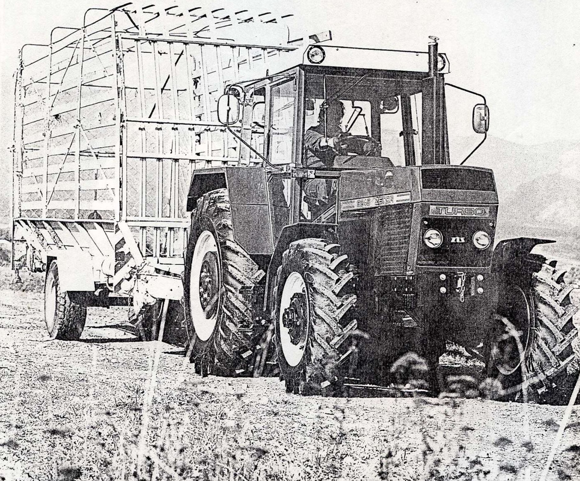 Zetor ZTS 9245 Traktor (Quelle: Hersteller)
