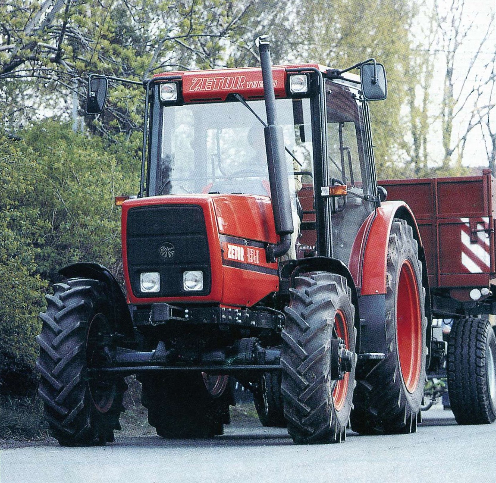 Zetor 9540 Traktor (Quelle: Hersteller)