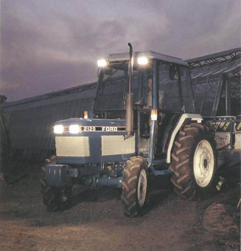 Ford Shibaura 2120 Traktor (Quelle: CNH)
