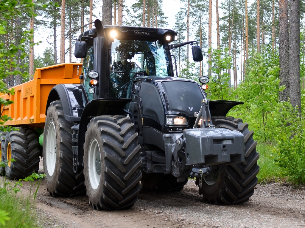 Valtra S353 Großtraktor (Quelle: Valtra)