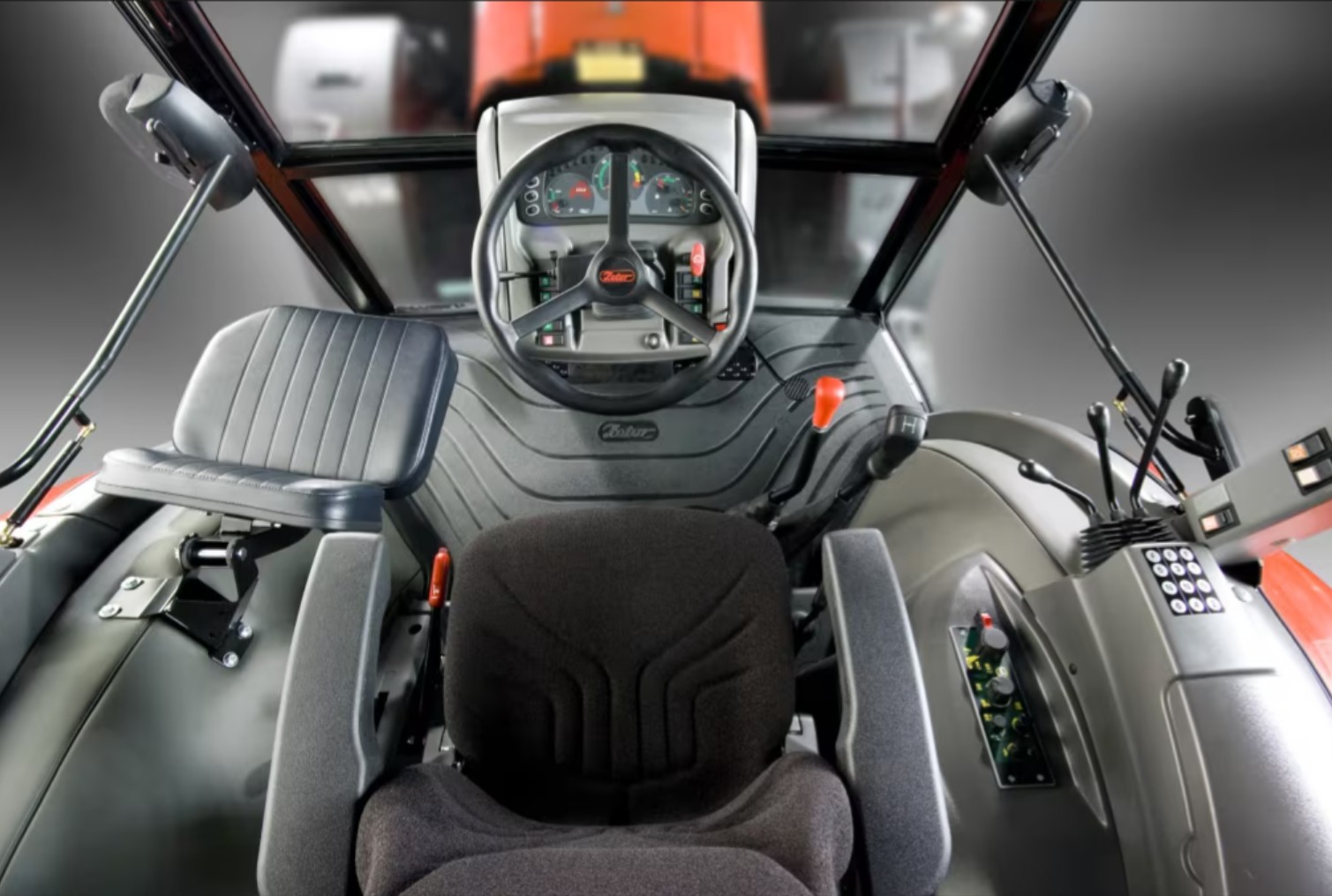 Zetor Forterra 135 Traktor (Quelle: Hersteller)