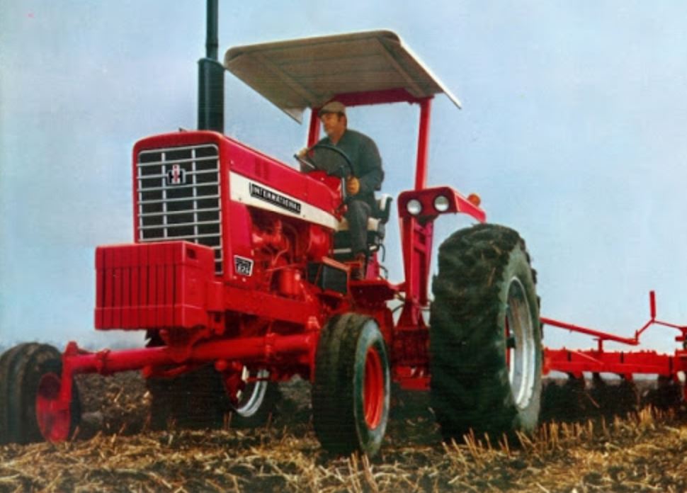 IHC 826 Traktor (Quelle: Hersteller)