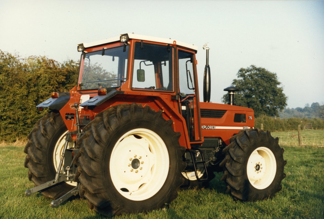 SAME Explorer 75 Traktor (Quelle: SDF Archiv)