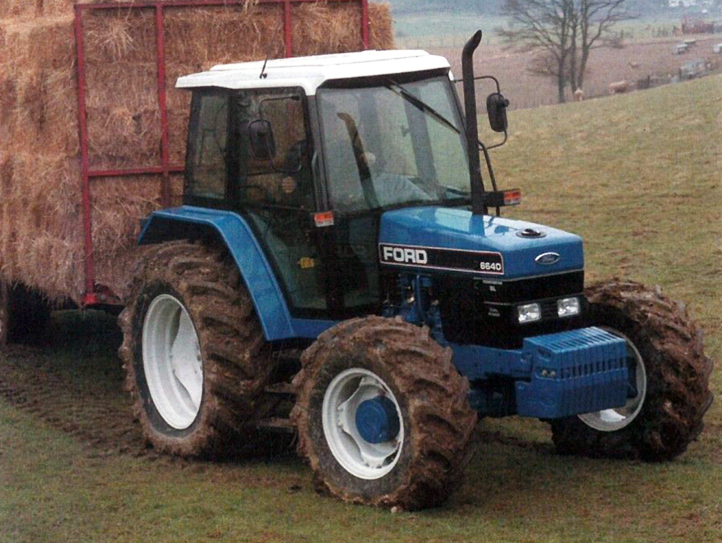 Ford 6640 SL Allradtraktor (Quelle: CNH)