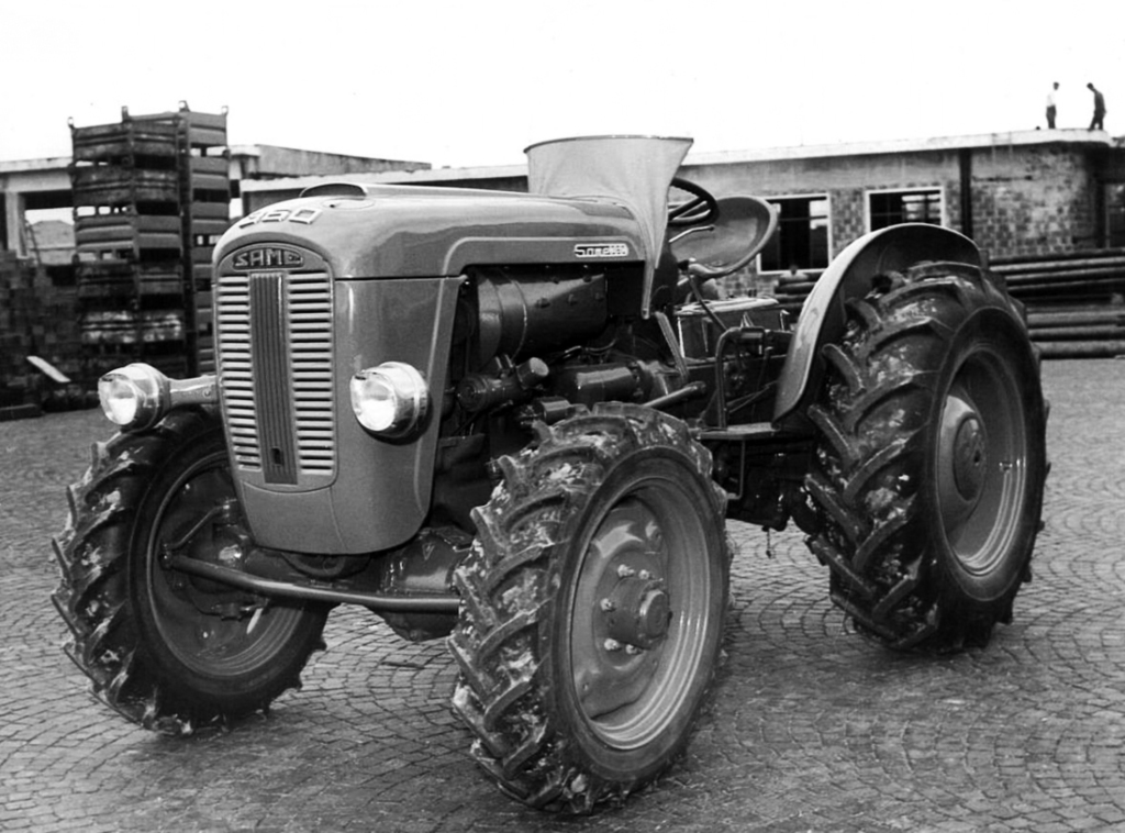 SAME 360 DT Traktor (Quelle: SDF Archiv)