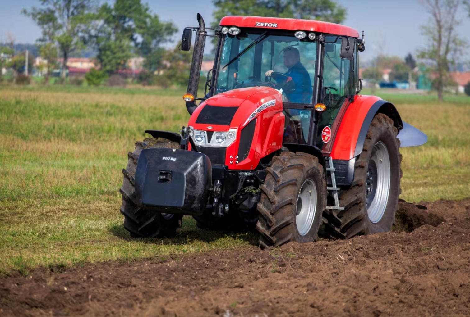Zetor Forterra 140 HSX Traktor (Quelle: )