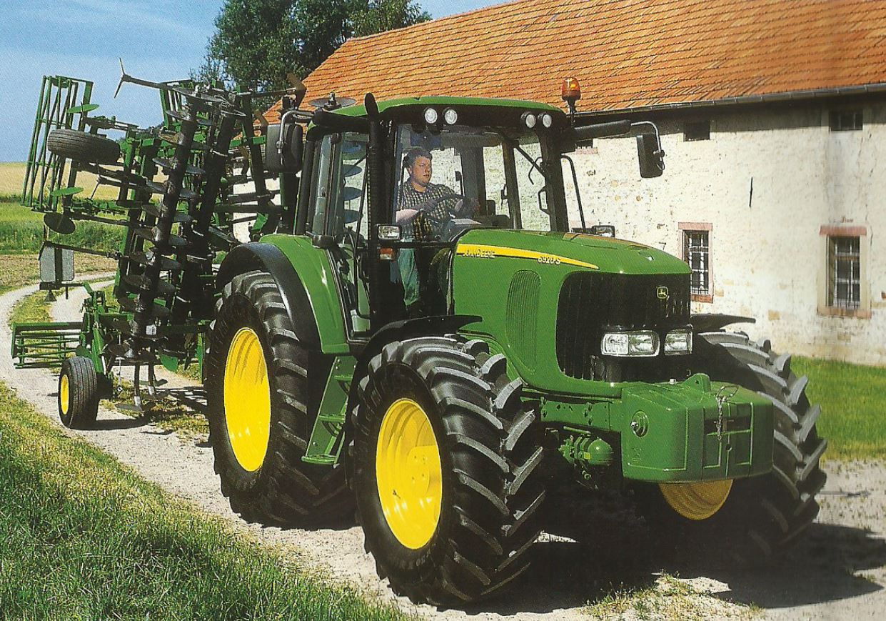 John Deere 6920S Traktor (Quelle: John Deere)
