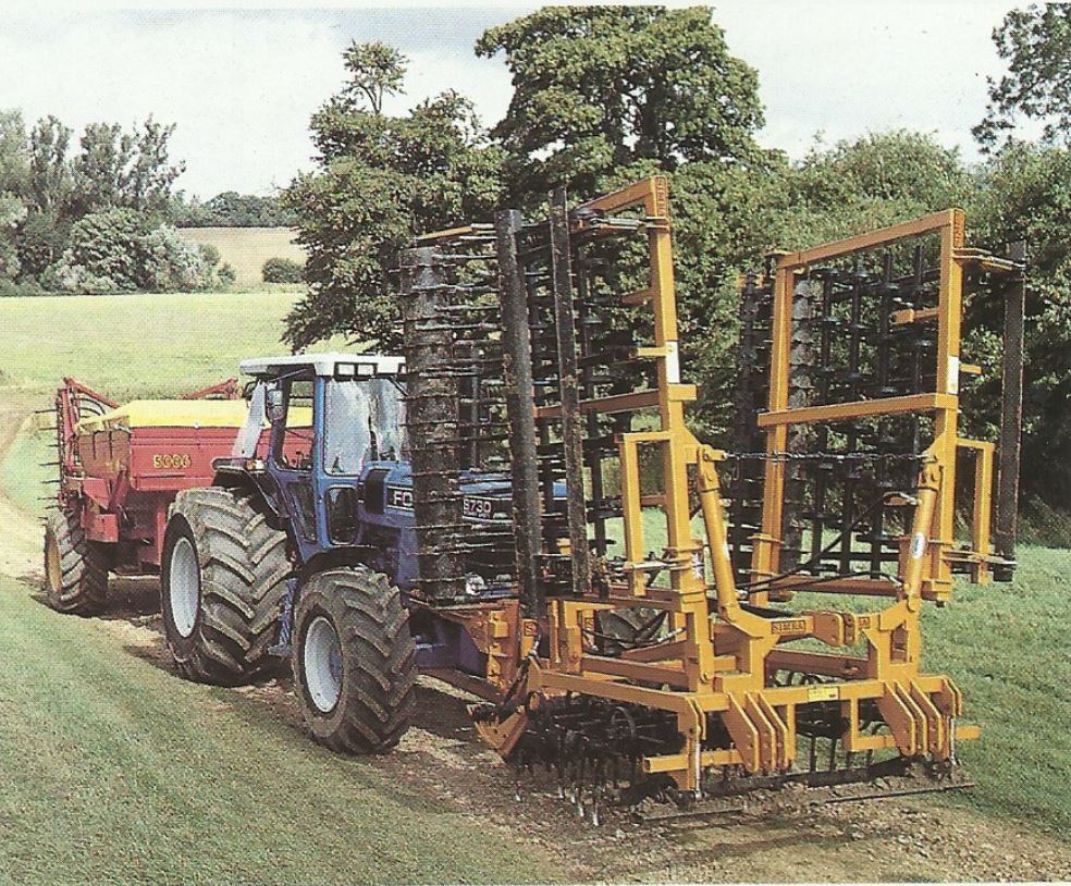 Ford 8730 Traktor (Quelle: CNH)