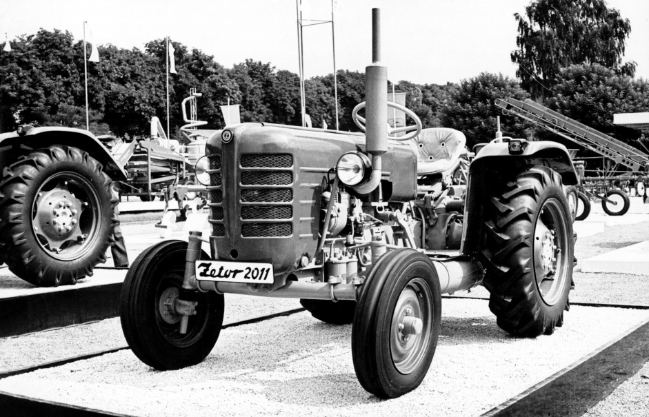 Zetor 2011 Traktor UR1 Serie (Quelle: Zetor)