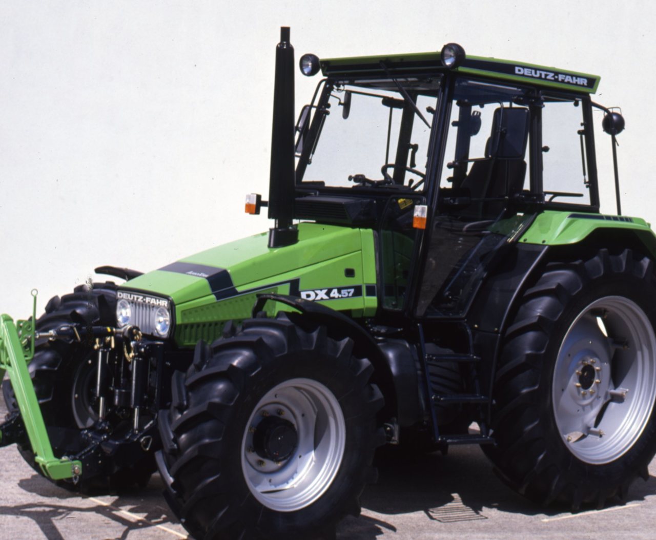 Deutz-Fahr AgroXtra 4.57 Traktor (Quelle: SDF Archiv)