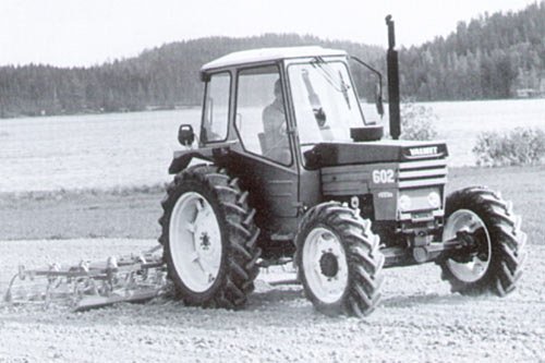 Valmet 602 Traktor mit Kabine (Quelle: Hersteller)