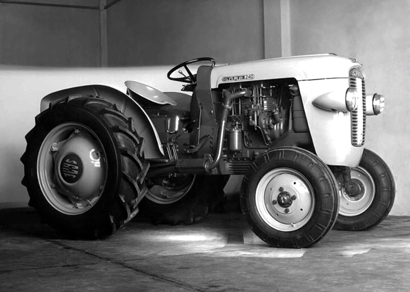 SAME 240 Traktor (Quelle: SDF Archiv)
