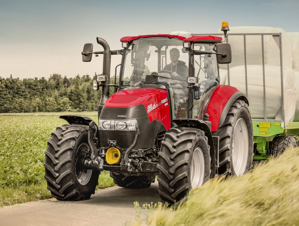 Case IH Luxxum 120 Allradtraktor (Quelle: CNH)