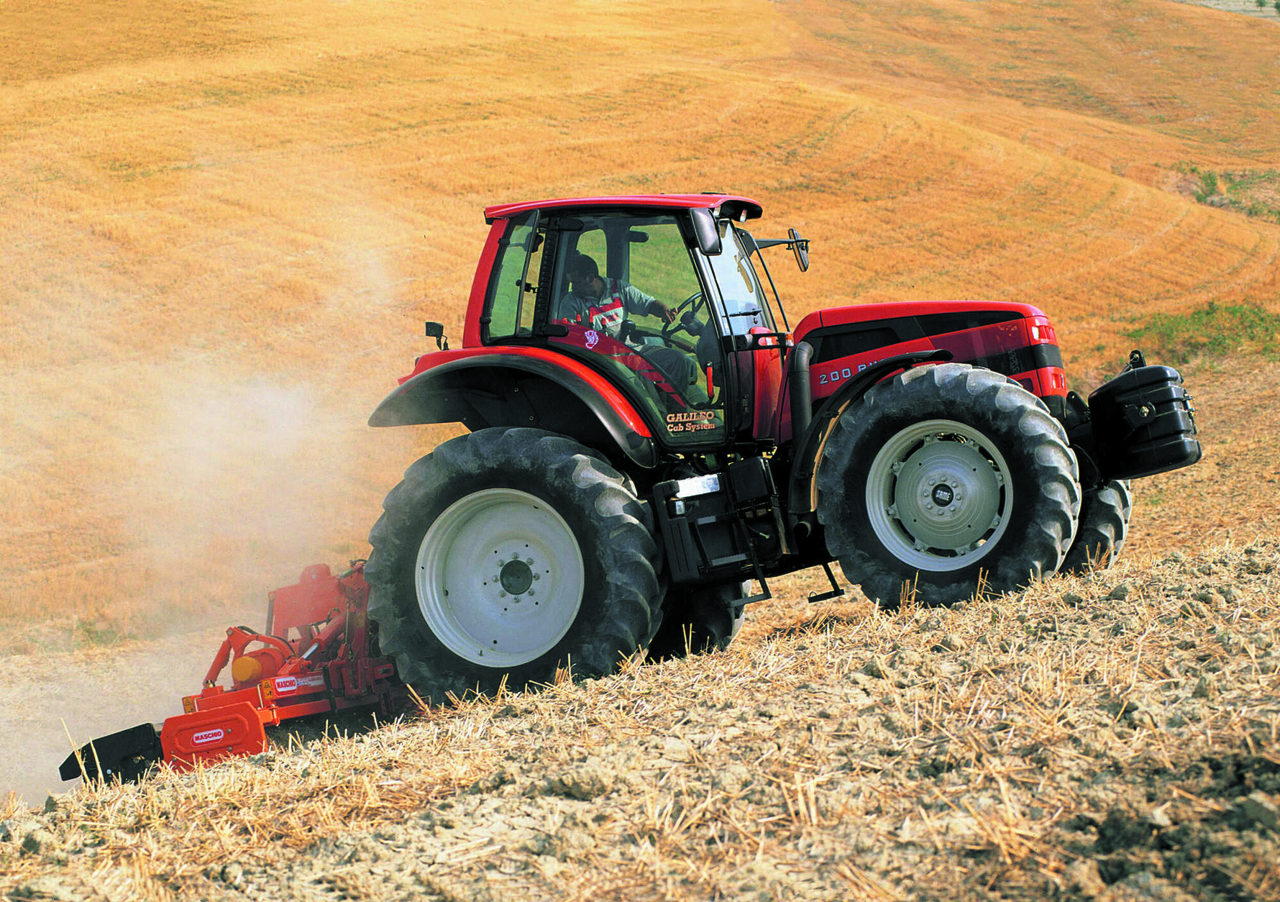 SAME Rubin 200 Traktor mit Kabinenausgleich (Quelle: SDF Archiv)