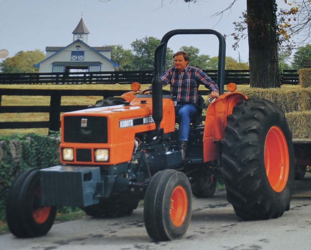 Kubota M8030DT 2-WD Traktor (Quelle: Kubota)