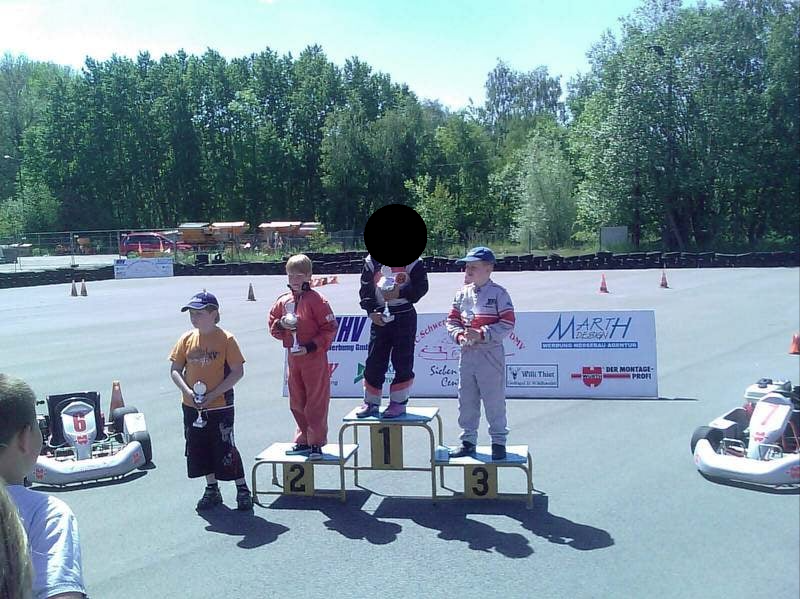 Siegerehrung in Klasse 1: 1. Anonym MSC Berlin; 2. Tjark Schlüer, MSC Land Hadeln; 3. Paul Miegel, MC Schwerin Krösnitz; 4. Niklas Saaro, MC Lebusa.