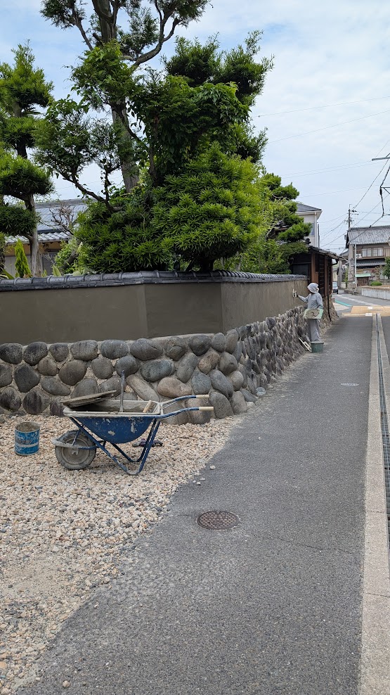 塀の修理