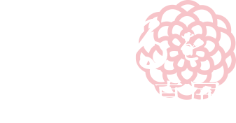 抗がん剤の副作用や脱毛症などで髪を失った女性らの写真展。「旅する写真展」として全国を巡回。開催者も募集。