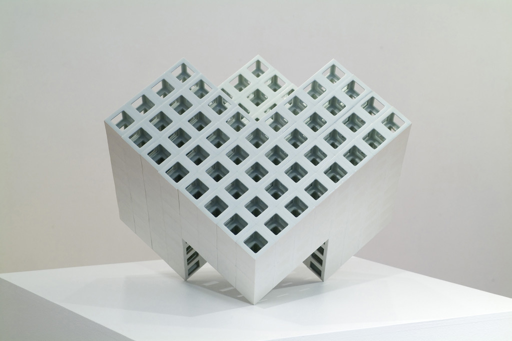 Lattice receptacle 06-A, 2006, Porcelain, h.40×w.50×d.57㎝ 