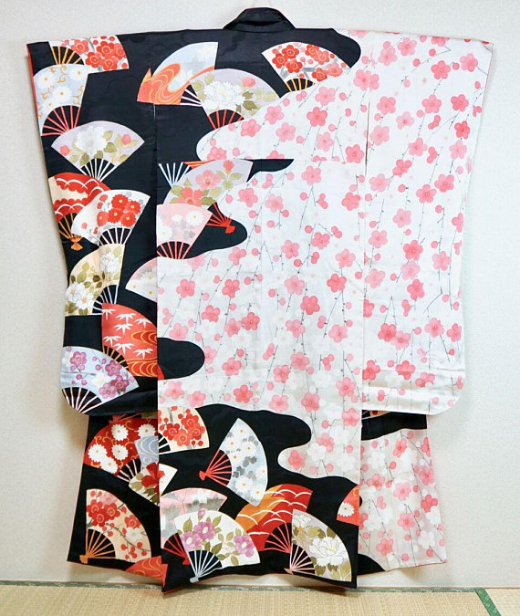Vintage Kimono. Not easy to get the great quality one Source: Salz Kimono