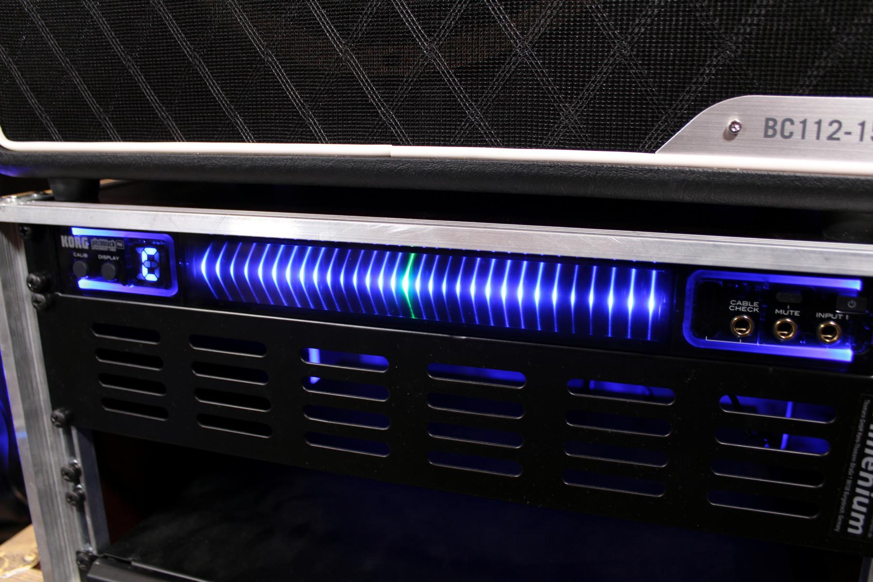 Pitchblack Pro Rackmount Tuner