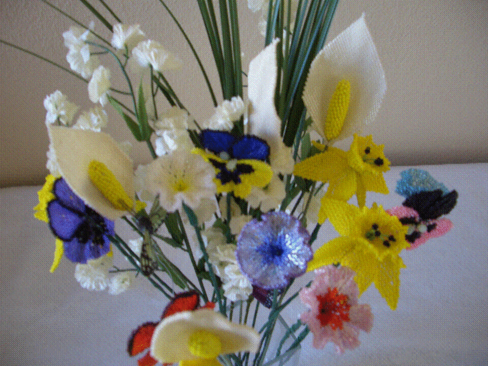 Beaded Flower Bouquet Arrangement