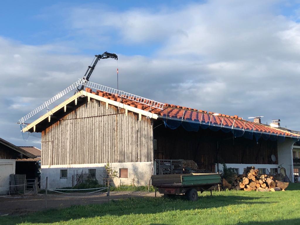 Dachsanierung eines landwirtschaftl. Anwesens