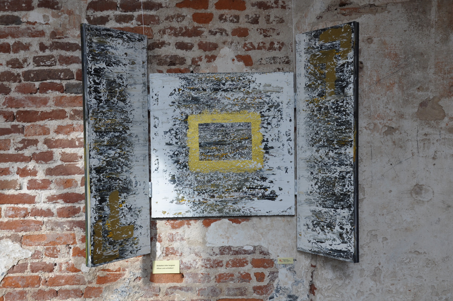 Offenbarung III: Wege ins Zentrum (Triptychon / innen) 2009 / Acryl auf Leinwand / 120 x 80 cm 