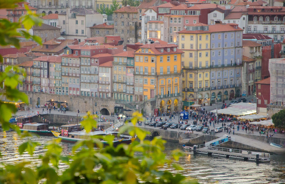 ribeira-porto-portugal