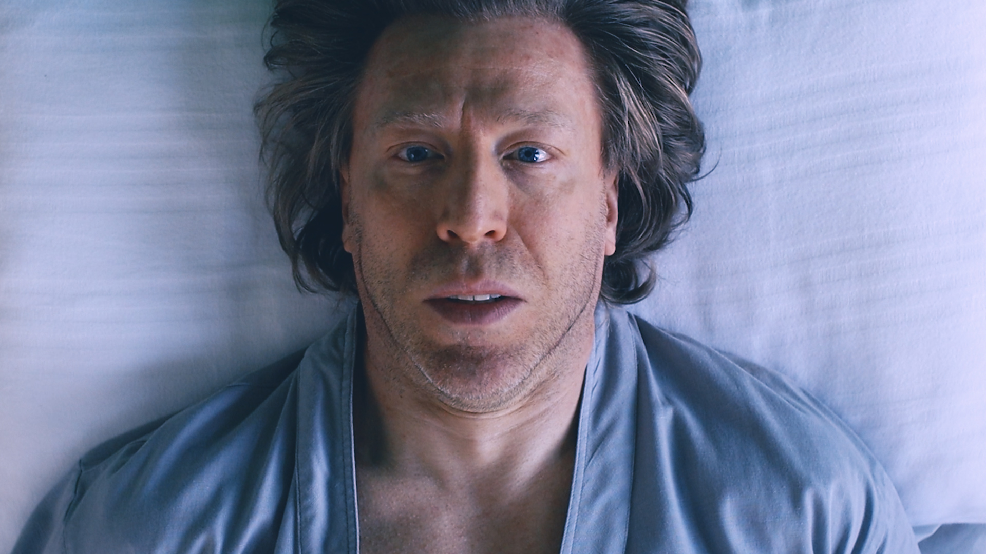 Ottaviano Blitch — videoclip di "I'm Afraid of Americans", reinterpretazione del brano di David Bowie, primo piano cinematografico, interpretazione intensa, actor musician performer, David Bowie song cover, Brian Eno 02