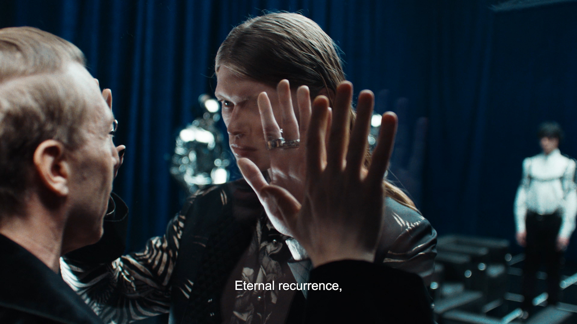 Ottaviano Blitch — campagna Roberto Cavalli, scena recitata, primo piano cinematografico, interpretazione intensa, actor and performer, Roberto Cavalli campaign acting scene, cinematic close-up performance, character-driven fashion film — 05